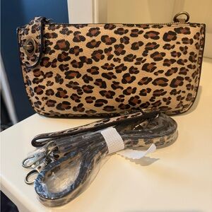 Leopard Print Convertible Crossbody & Wristlet Wallet Bag